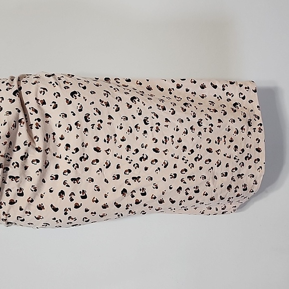 Isabel Maternity Leopard Print Dress Size Small - Picture 4 of 9